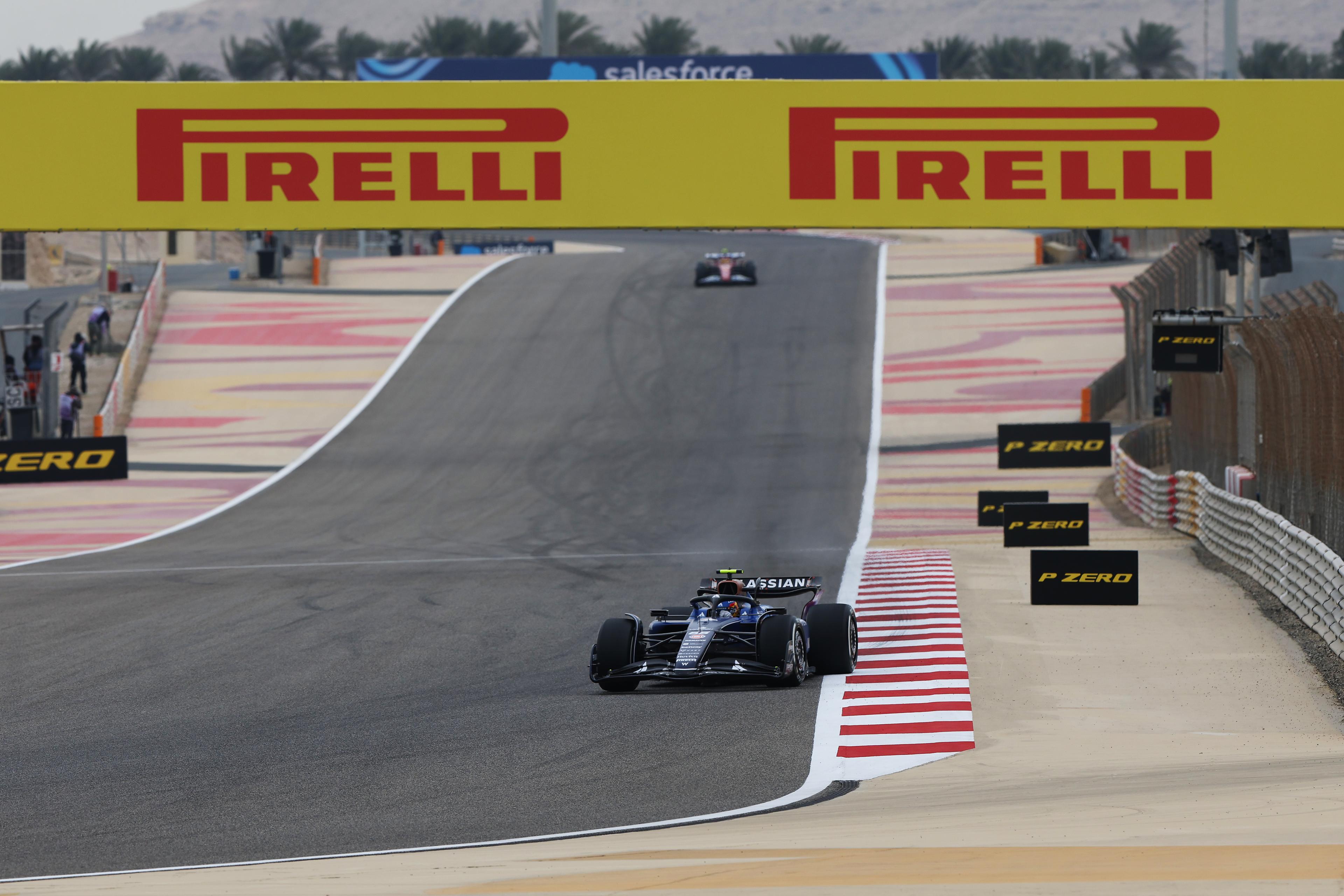 Carlos Sainz - Williams FW47